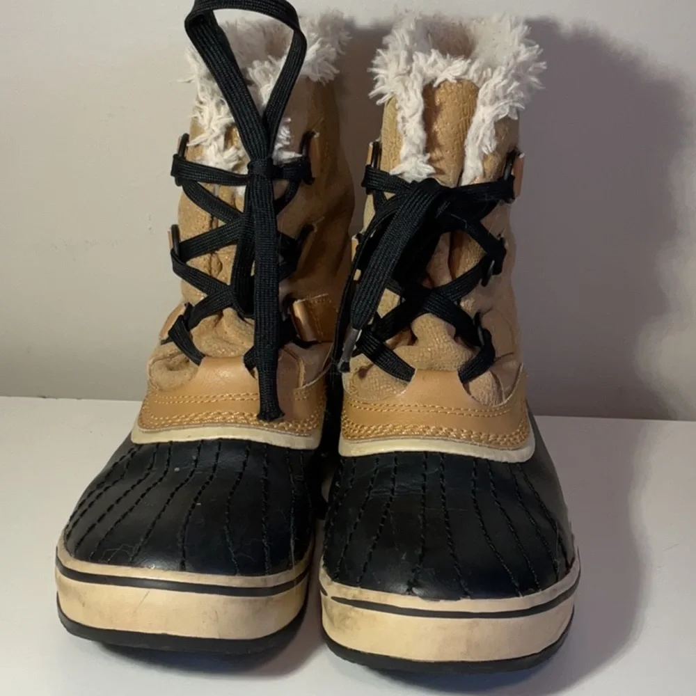SOREL Tivoli Suede Buff Short LaceUp Snow Winter Boots Waterproof Insulated Sz 7 - Picture 3 of 9